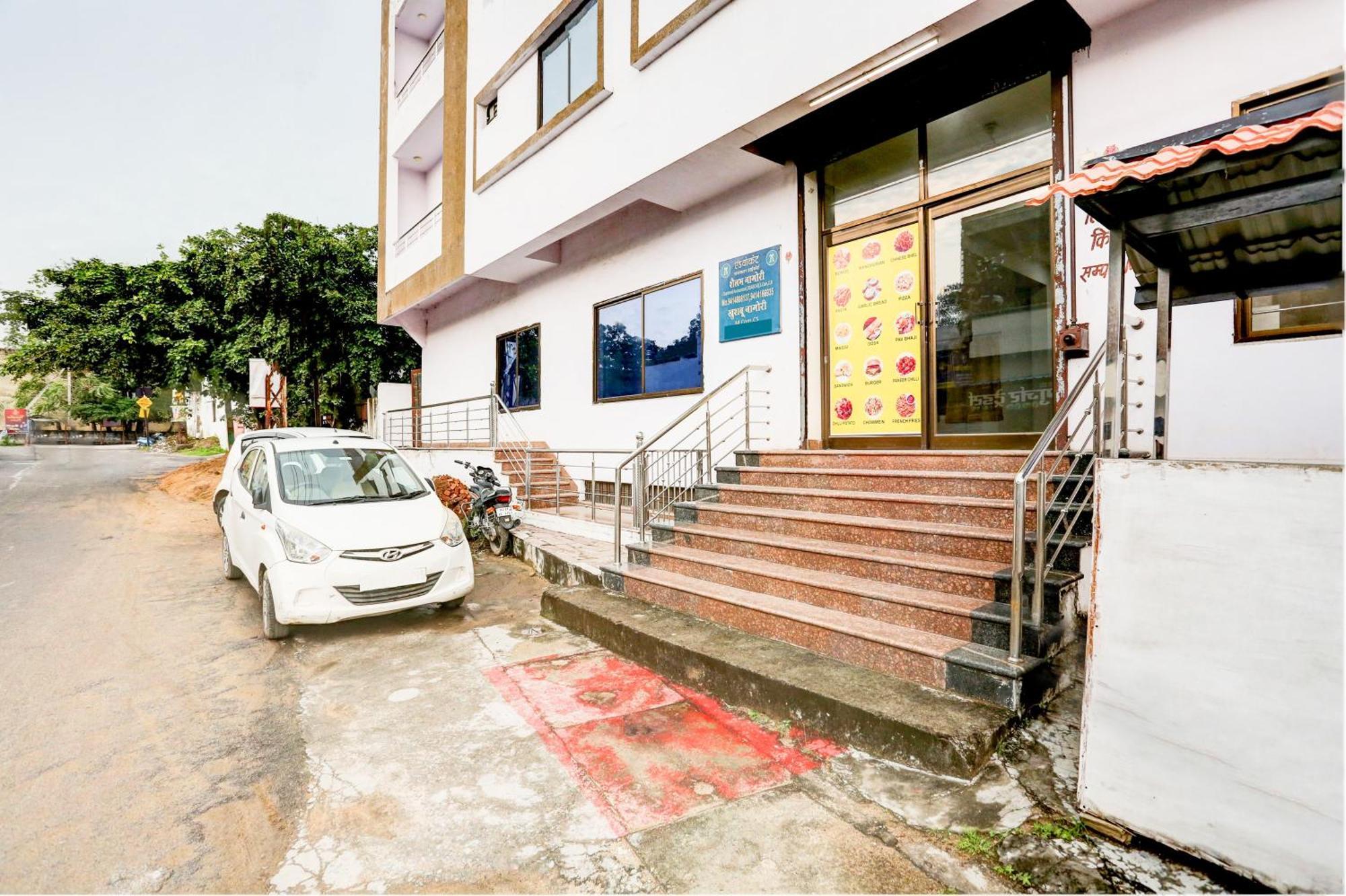 Super Hotel O Goverdhan Villa Udaipur Extérieur photo