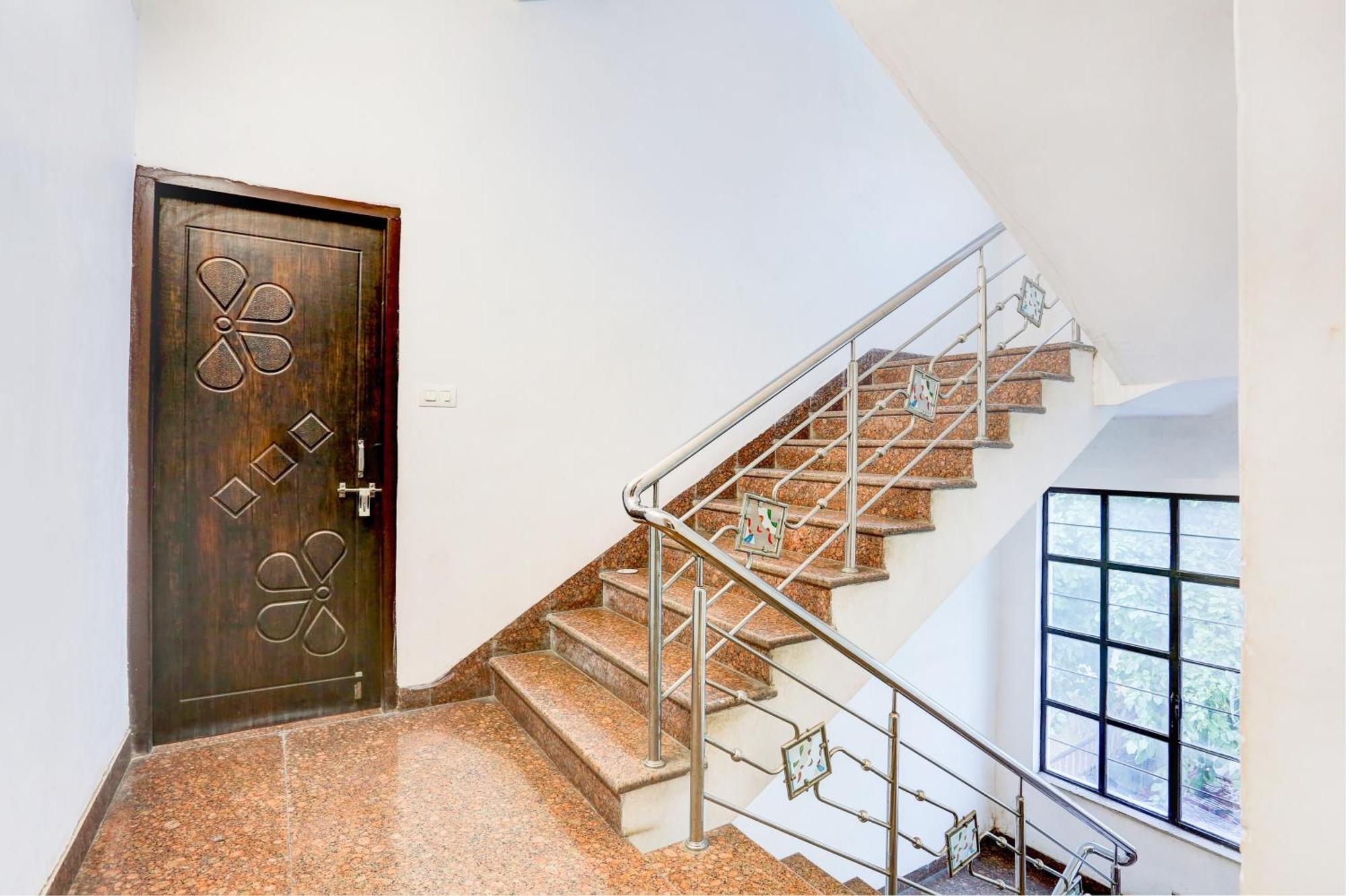 Super Hotel O Goverdhan Villa Udaipur Extérieur photo