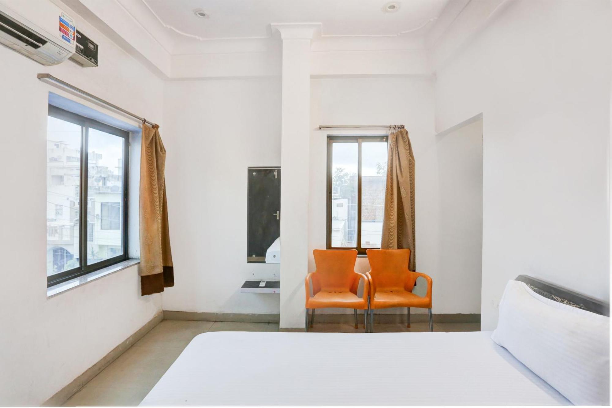 Super Hotel O Goverdhan Villa Udaipur Extérieur photo