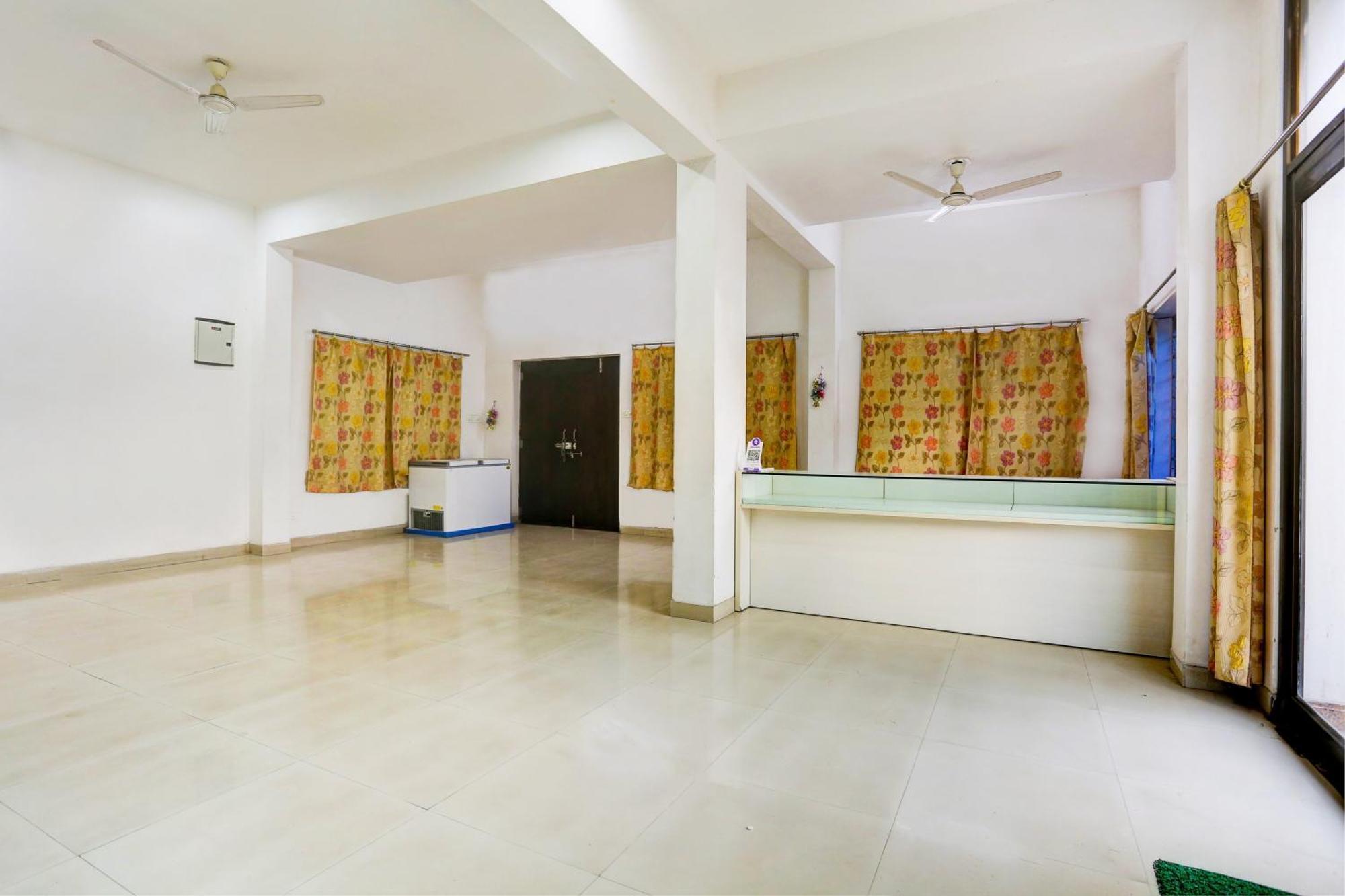 Super Hotel O Goverdhan Villa Udaipur Extérieur photo