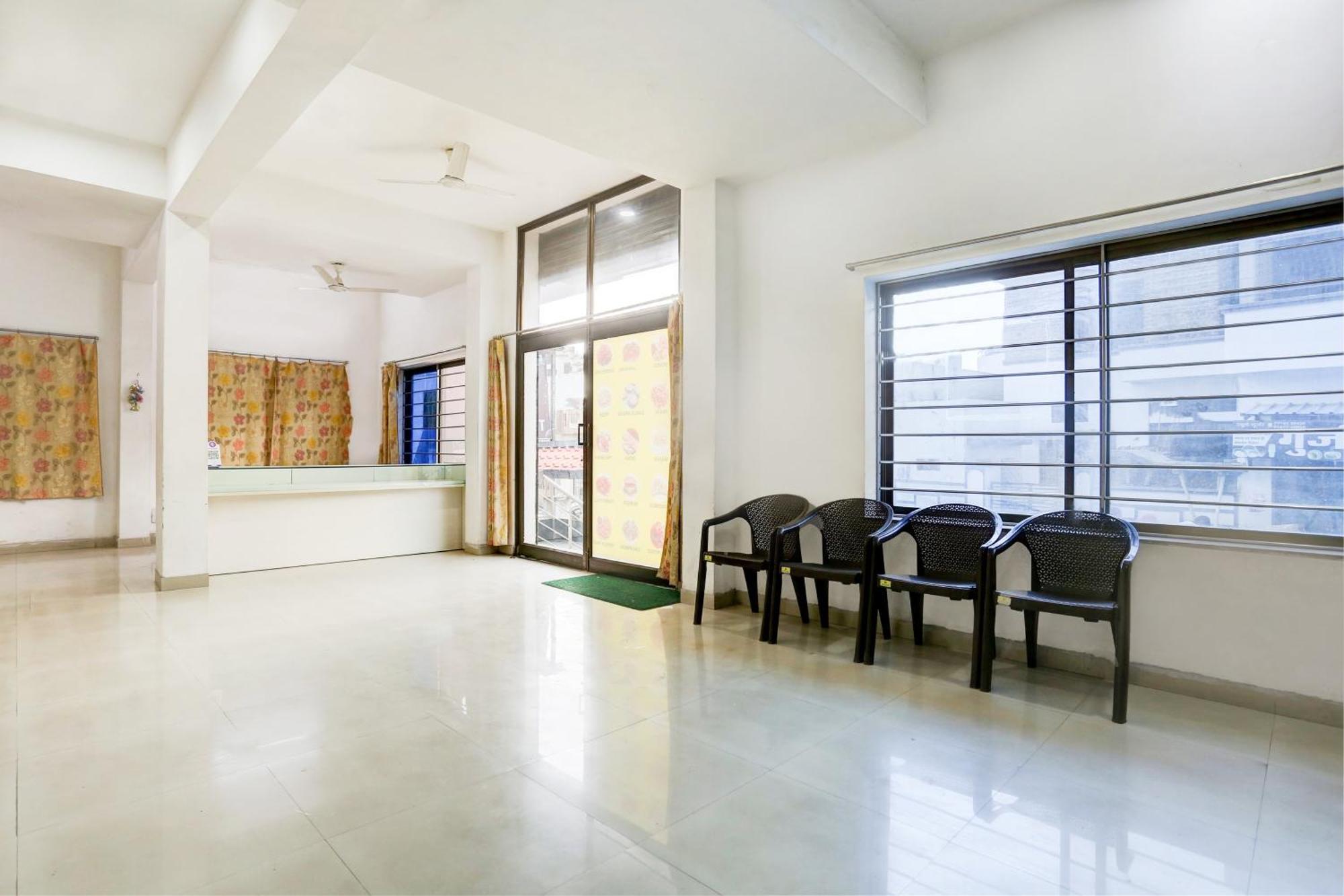 Super Hotel O Goverdhan Villa Udaipur Extérieur photo