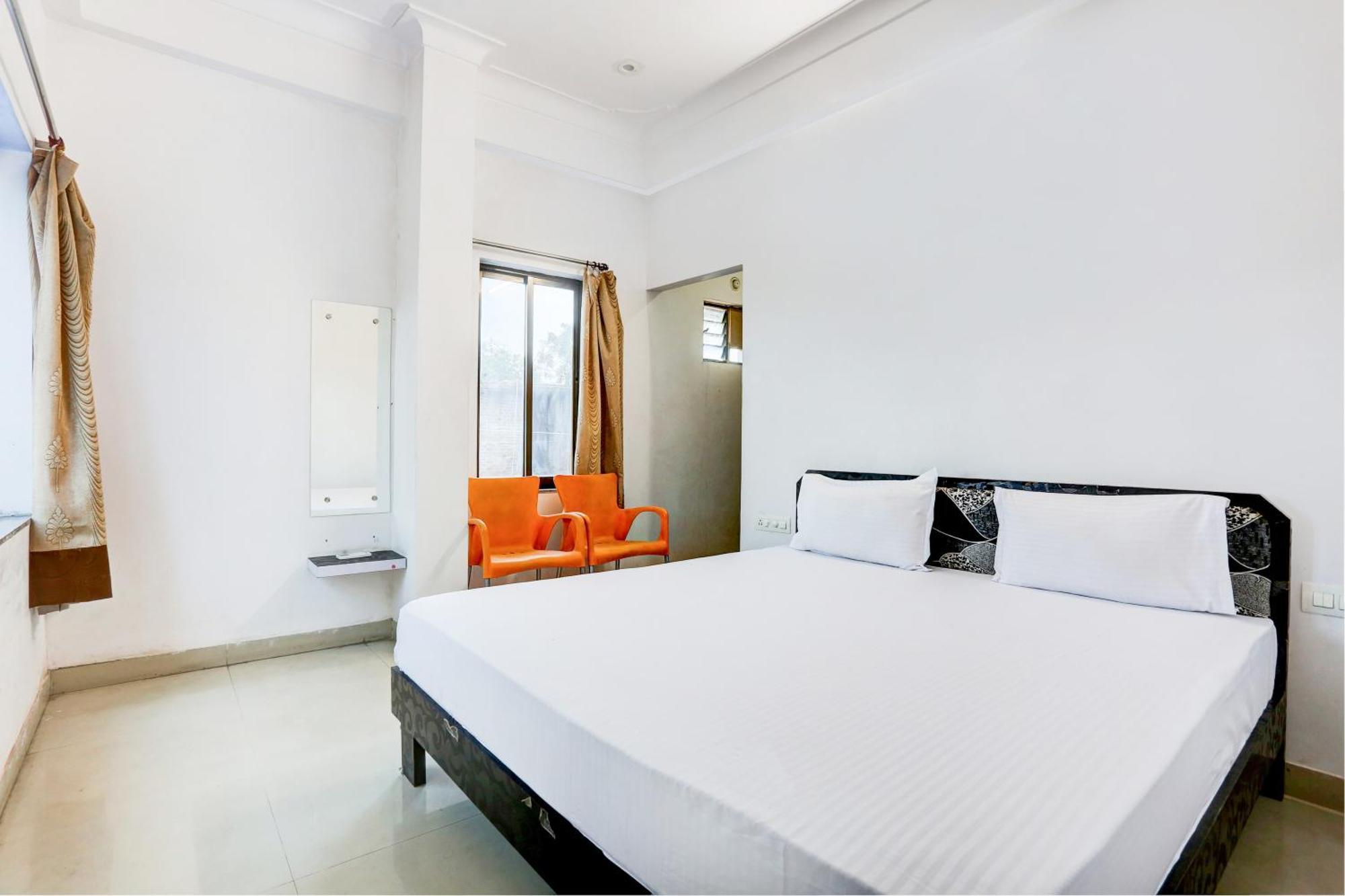 Super Hotel O Goverdhan Villa Udaipur Extérieur photo