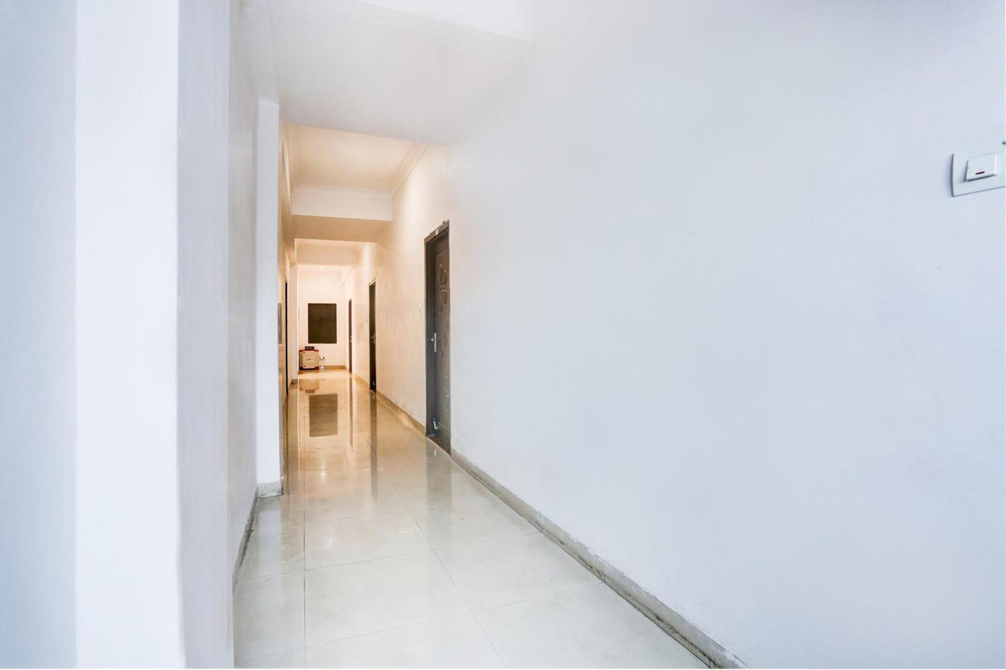Super Hotel O Goverdhan Villa Udaipur Extérieur photo